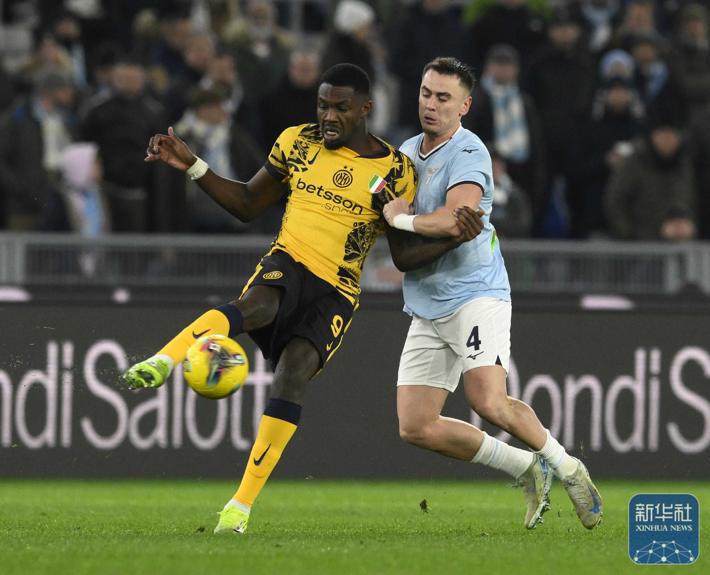 关于荷兰逆转国际米兰，托尼点燃赛场的信息