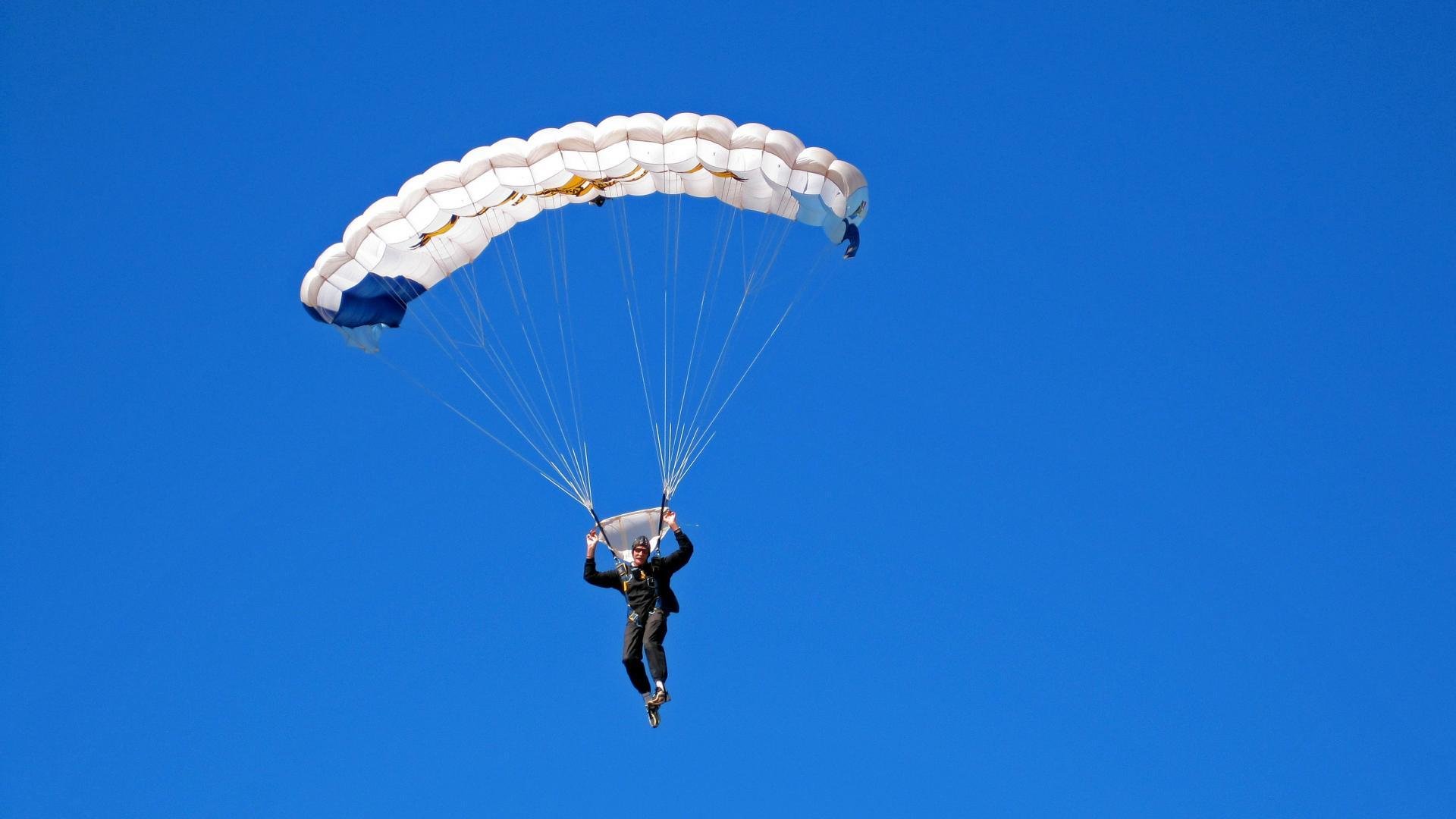 开云体育登录-从非洲草根到欧洲之巅！门迪一夫当关，切尔西用最蓝血的方式撕碎巴萨神话
